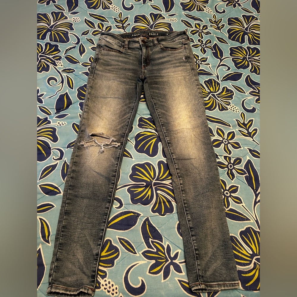 American Eagle Outfitters Ripped Blue Skinny Jeans
